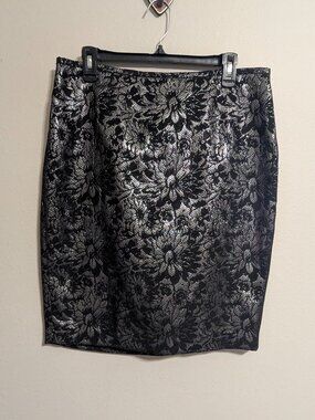 Calvin Klein Metallic Silver & Black Floral Skirt Size 12 NWT